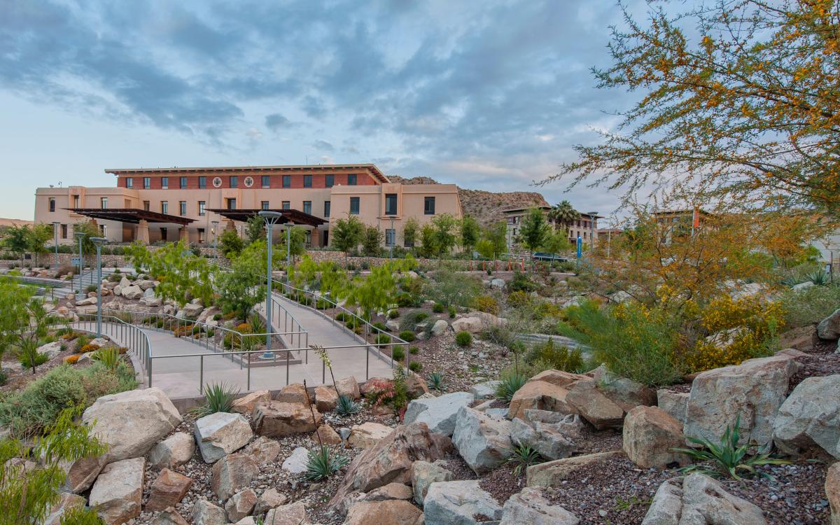 Class of - University of Texas at El Paso